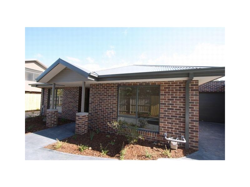 2/17 Graham Road, Carrum VIC 3197