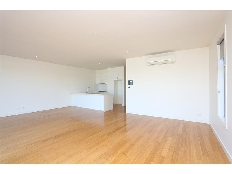 201/135 Lower Dandenong Road, Mentone VIC 3194
