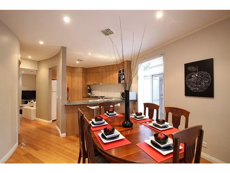 2 Garfield  Street, Cheltenham VIC 3192