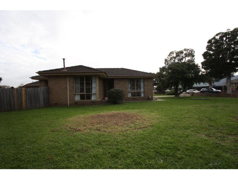 2/15 South Avenue, Bentleigh VIC 3204