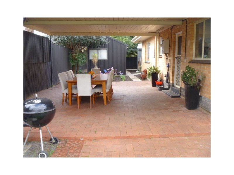 414 Bridge Road, Para Hills West SA 5096