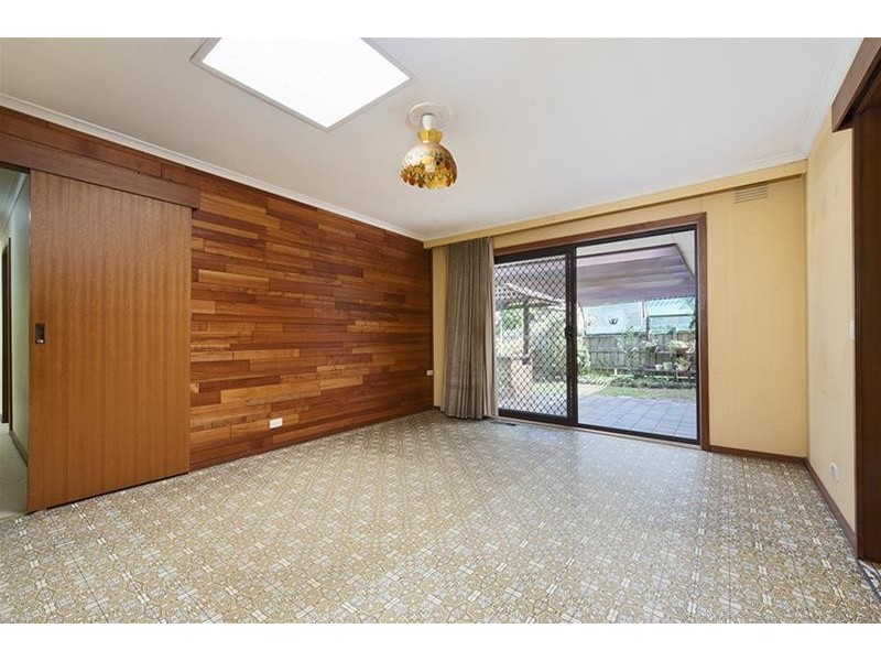 4 Ormiston Street, Mount Waverley VIC 3149