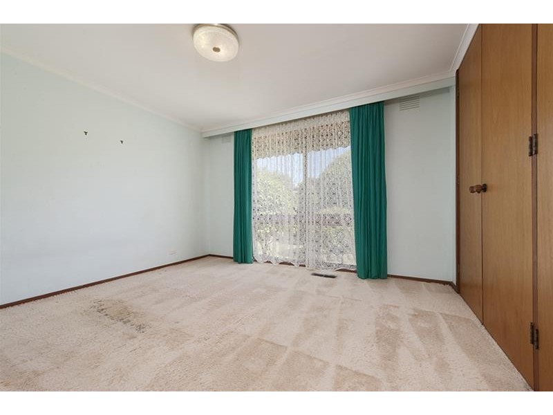 4 Ormiston Street, Mount Waverley VIC 3149