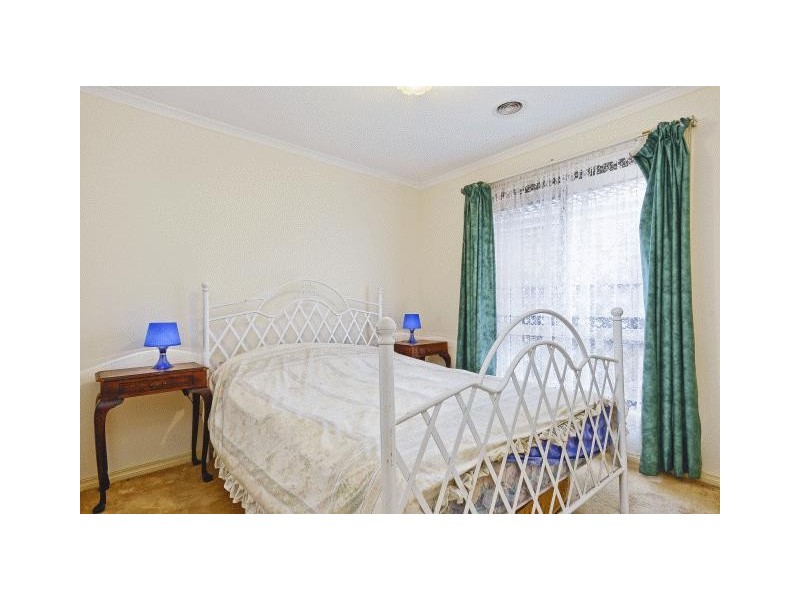 2 Merrijig Court, Kurunjang VIC 3337