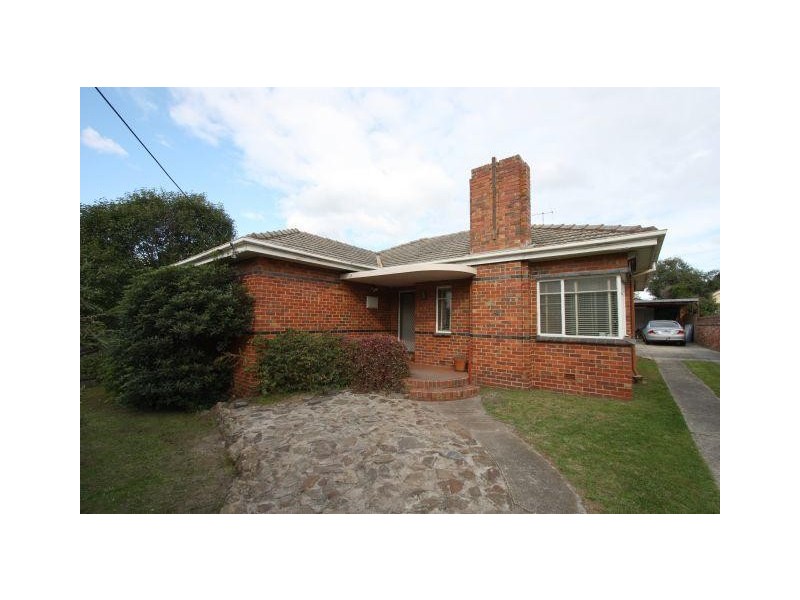 14 Carlyle Street, Ashwood VIC 3147