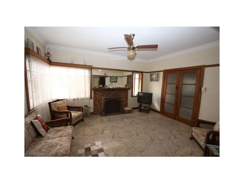 14 Carlyle Street, Ashwood VIC 3147