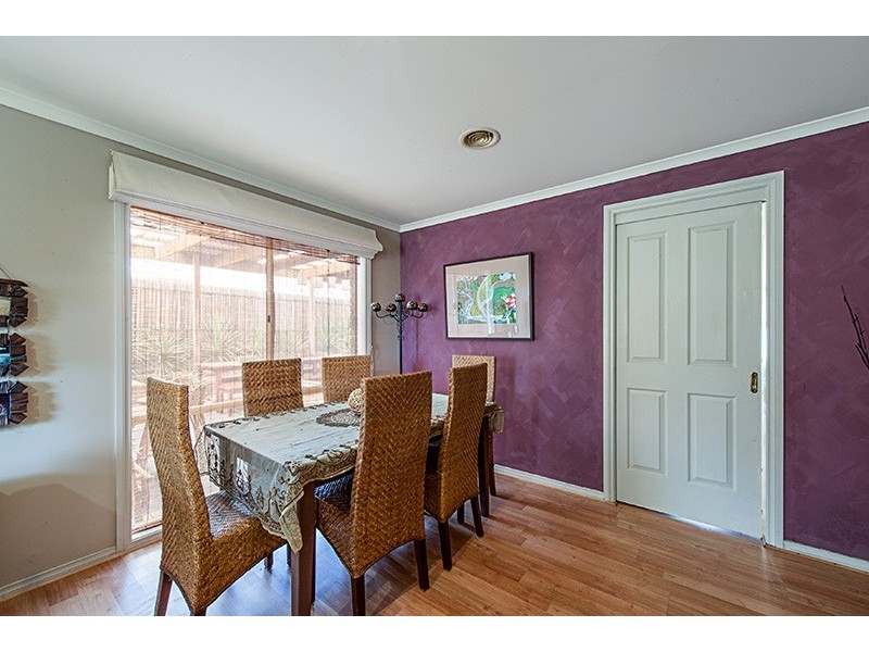 9 Michelle Court, Carrum Downs VIC 3201