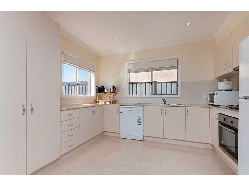 43 Ben Loman Circuit, Craigieburn VIC 3064