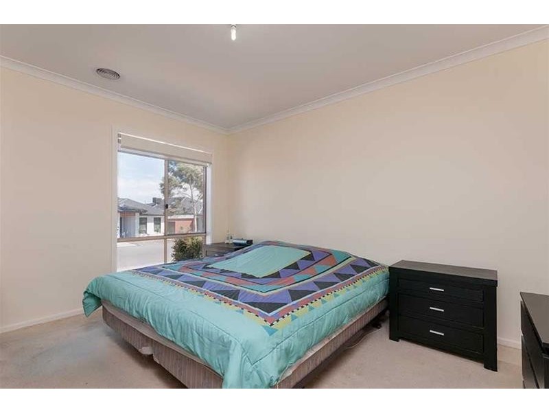 43 Ben Loman Circuit, Craigieburn VIC 3064