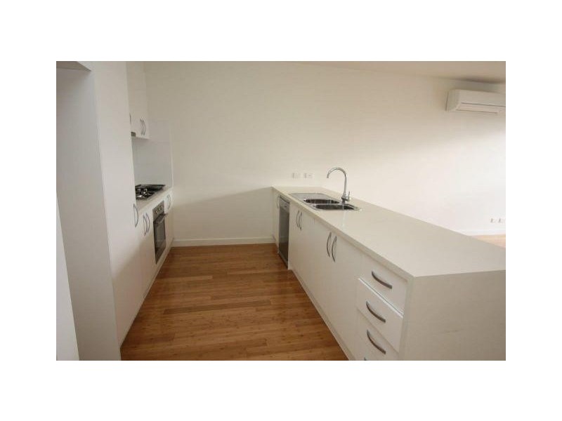 206/135 Lower Dandenong Road, Mentone VIC 3194