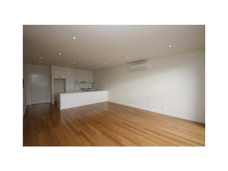 206/135 Lower Dandenong Road, Mentone VIC 3194