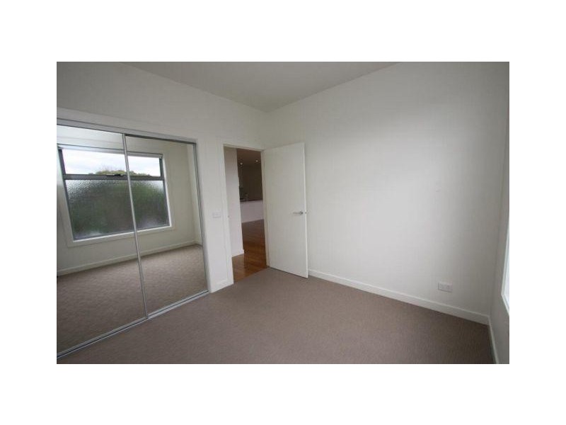 206/135 Lower Dandenong Road, Mentone VIC 3194