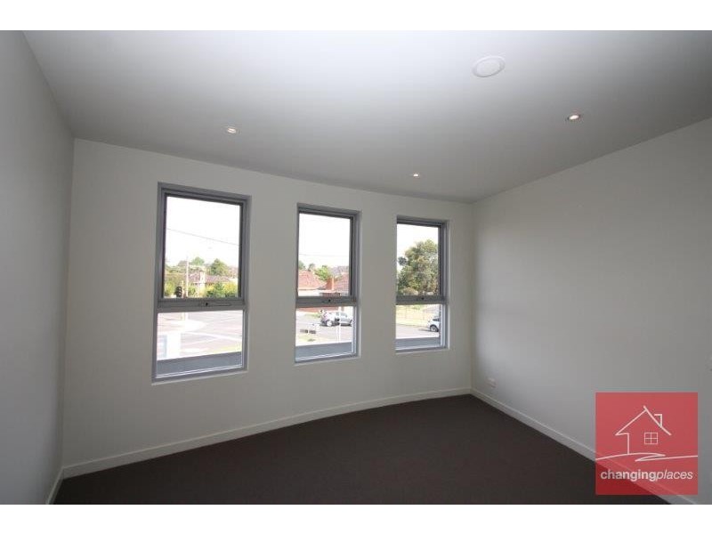 1 Mackie Road, Bentleigh East VIC 3165