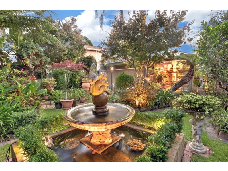 41 Ashmore Road, Forest Hill VIC 3131