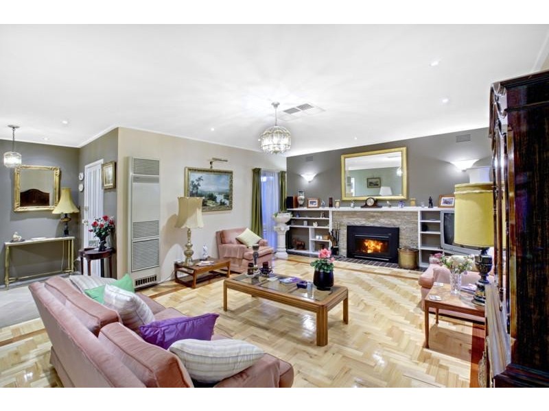 41 Ashmore Road, Forest Hill VIC 3131