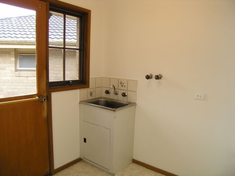 2/15 South Avenue, Hampton VIC 3188