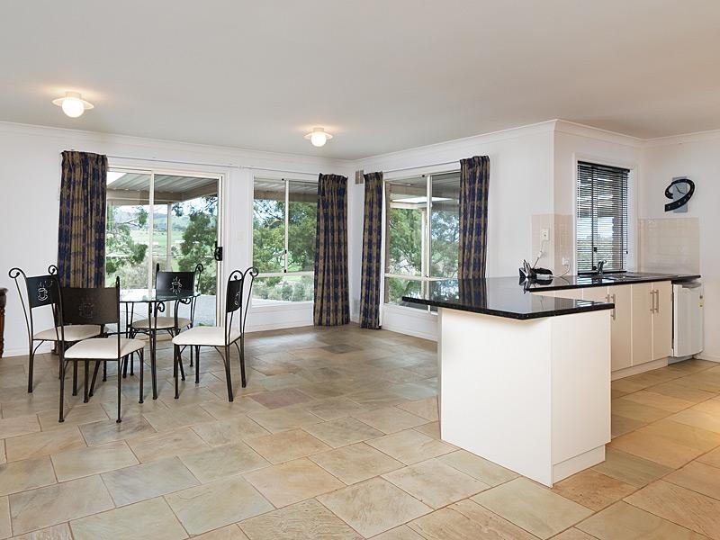 163 Burnbank Way, Mount Barker SA 5251