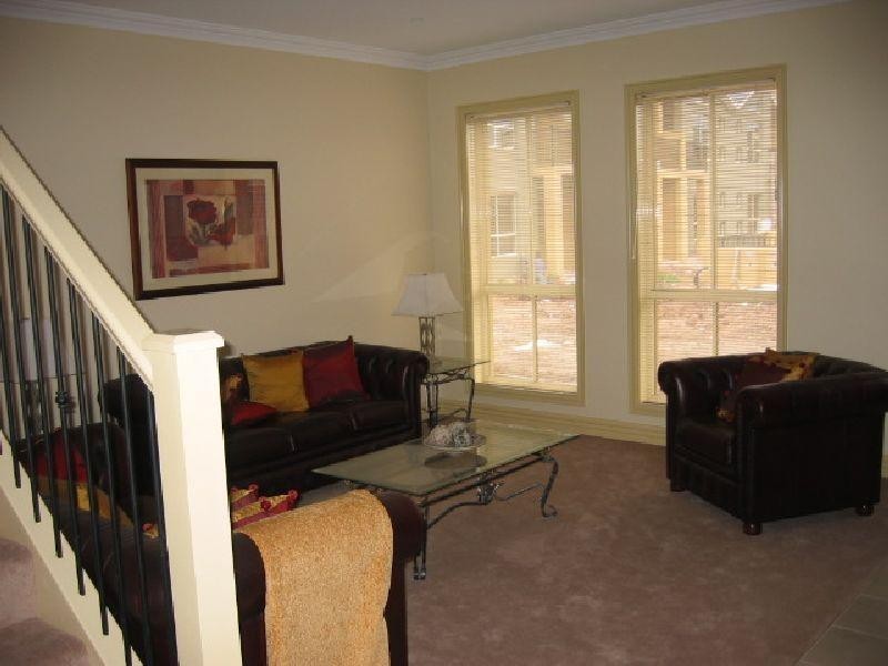 5/6 Lorraine Court, Hillside VIC 3037