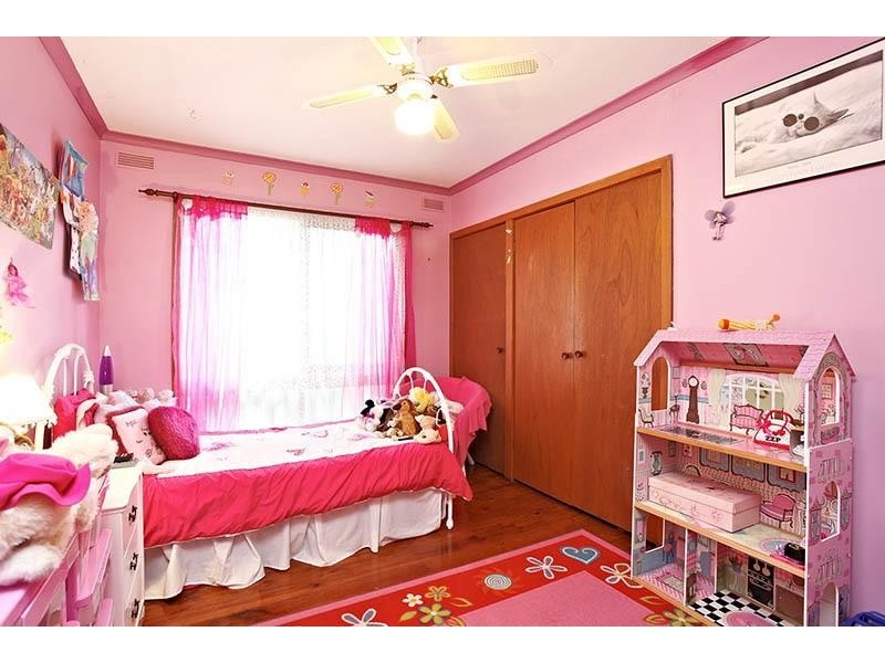 27 Woodvale Road, Boronia VIC 3155