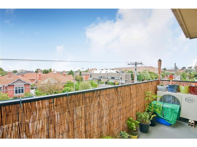 8/64 Hotham Street, St Kilda East VIC 3183