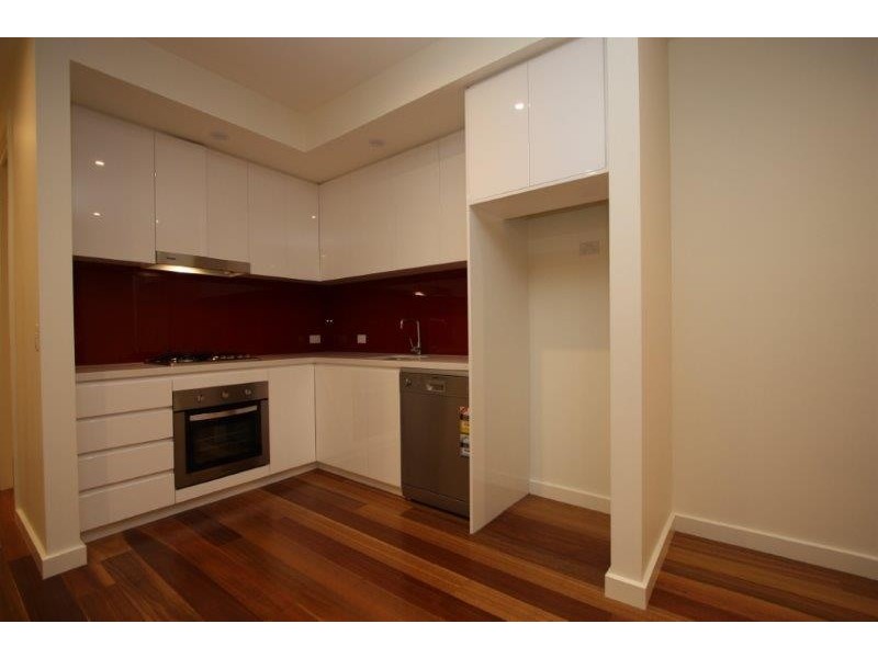 7 Brighton Road, St Kilda VIC 3182