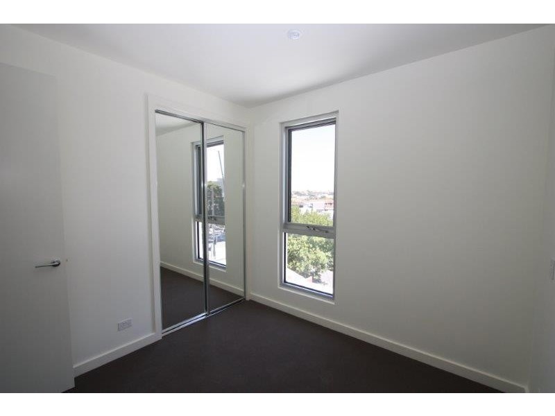 7 Brighton Road, St Kilda VIC 3182