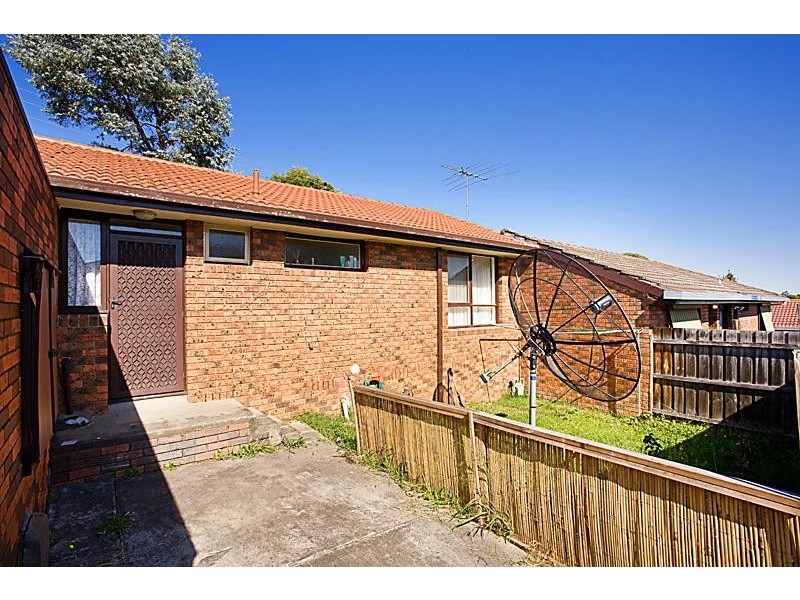 1/77 Wetherby Road, Doncaster VIC 3108