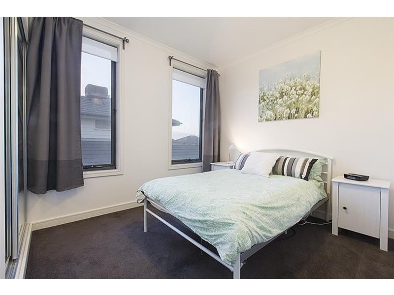 4 Linton  Place, Mulgrave VIC 3170