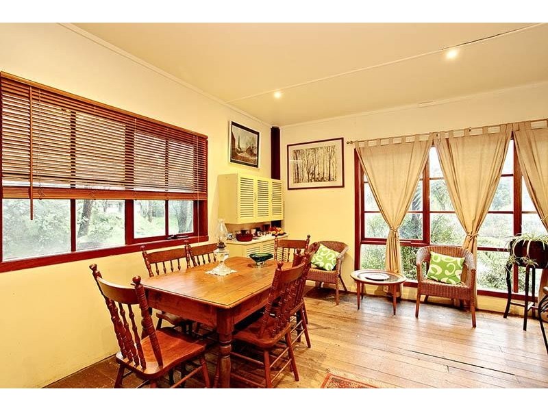 5 Glen Harrow Heights Road, Belgrave VIC 3160