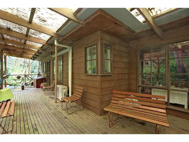 5 Glen Harrow Heights Road, Belgrave VIC 3160