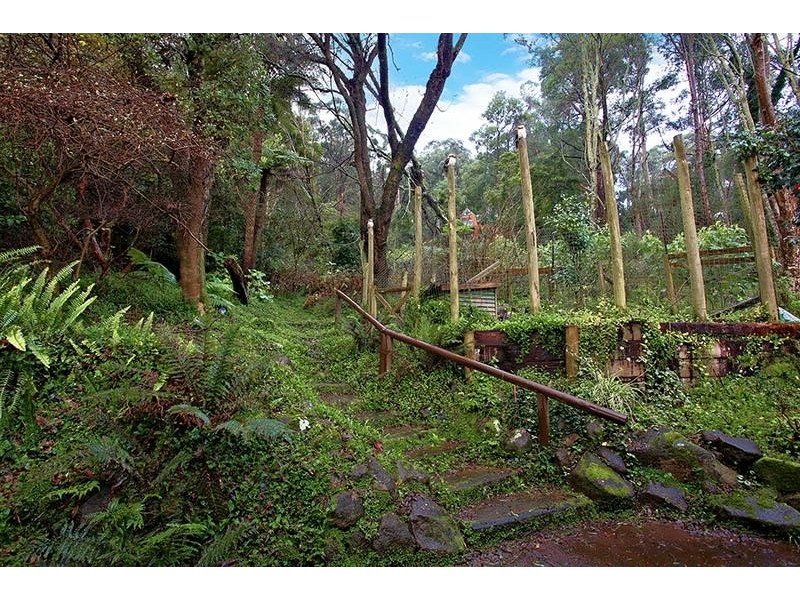 5 Glen Harrow Heights Road, Belgrave VIC 3160