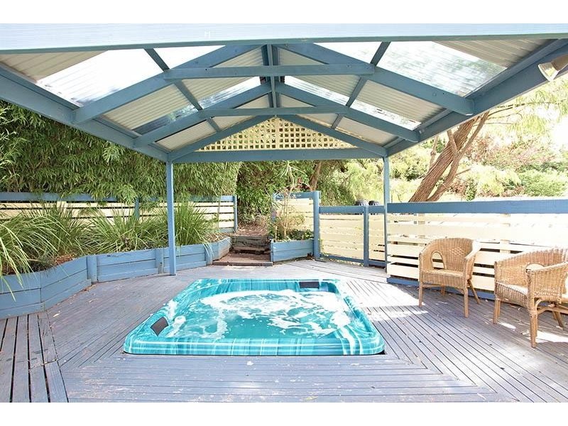 39 Old Belgrave  Road, Upper Ferntree Gully VIC 3156