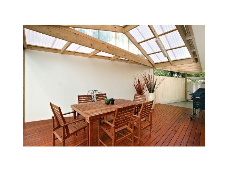 27 Brendale Avenue, Blackburn North VIC 3130