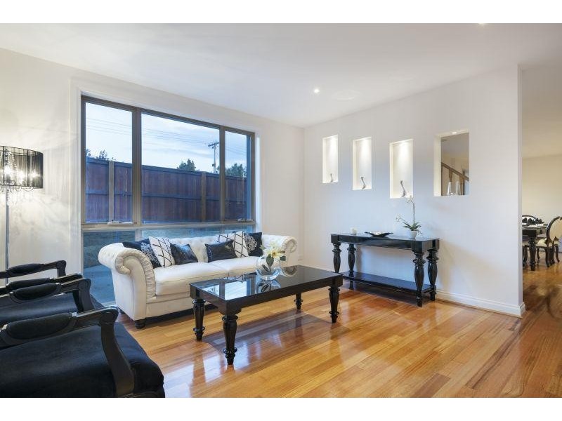 12 Bruce Street, Balwyn VIC 3103