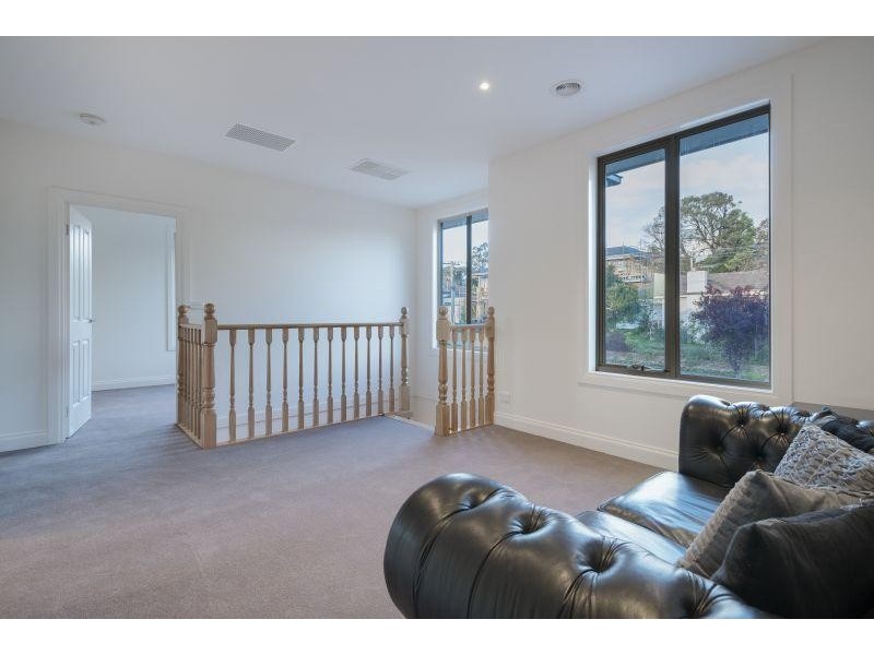 12 Bruce Street, Balwyn VIC 3103