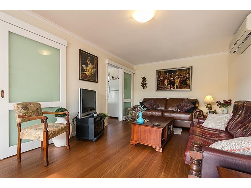 41 Gleneagles Avenue, Mornington VIC 3931