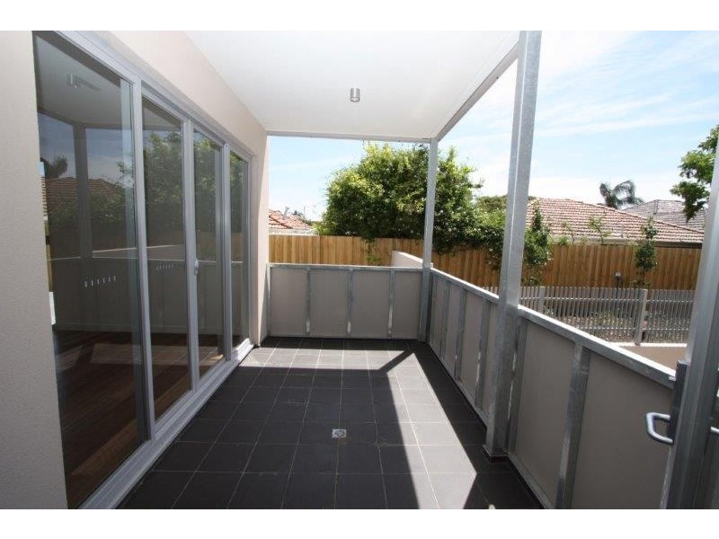 104/1 Mackie Road, Bentleigh East VIC 3165