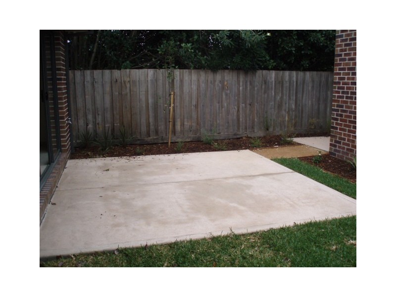 2/17 Graham Road, Patterson Lakes VIC 3197