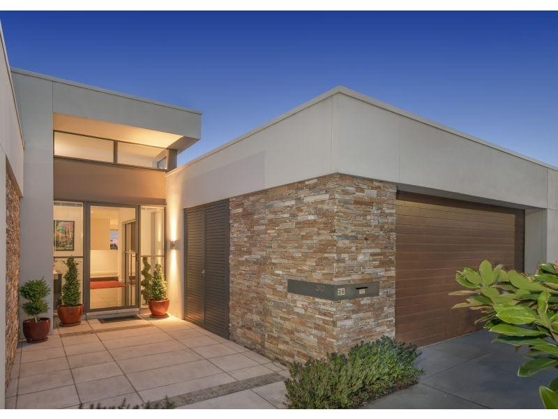 36 Waverley Park Drive, Mulgrave VIC 3170