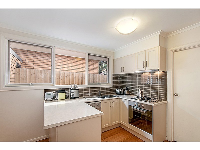 2/115 Croydon Road, Surrey Hills VIC 3127