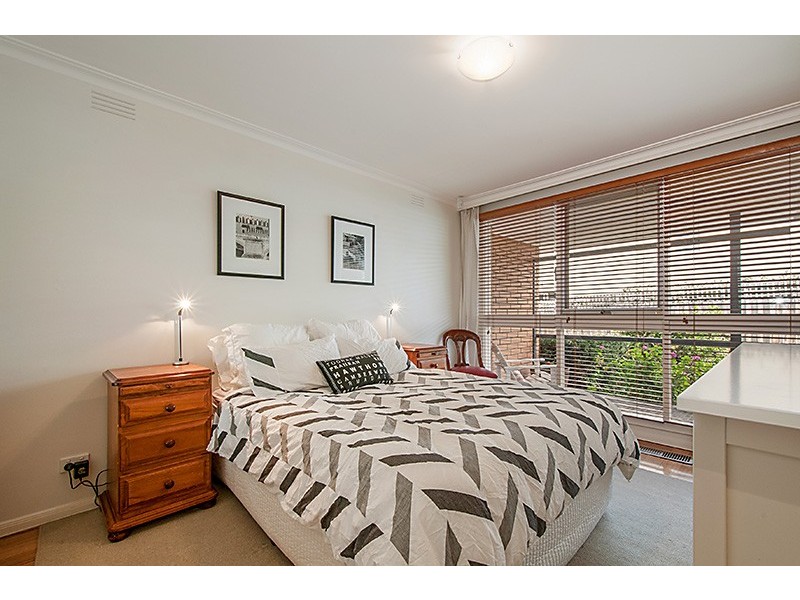 2/115 Croydon Road, Surrey Hills VIC 3127