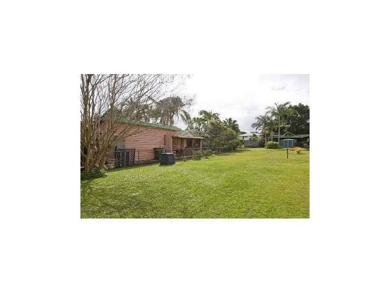 141 Blackwood Road, Manly QLD 4179