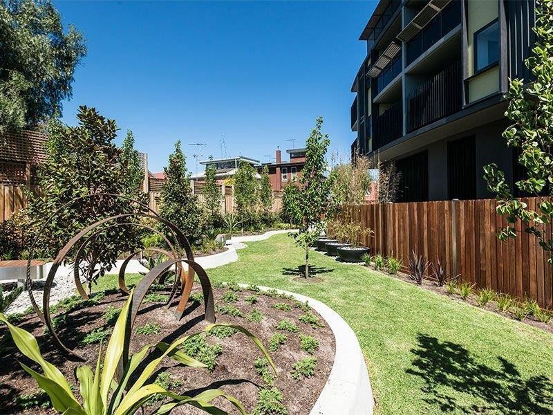209/12 Martin Street, St Kilda VIC 3182