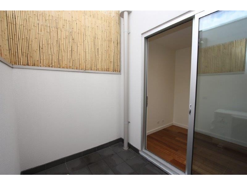 110/7 Brighton Road, St Kilda VIC 3182