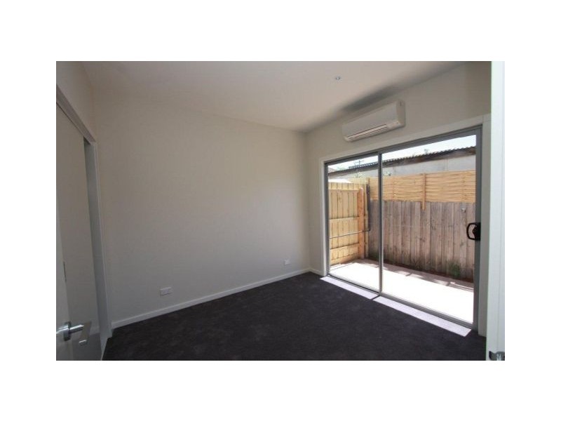 8/422 Station Street, Bonbeach VIC 3196