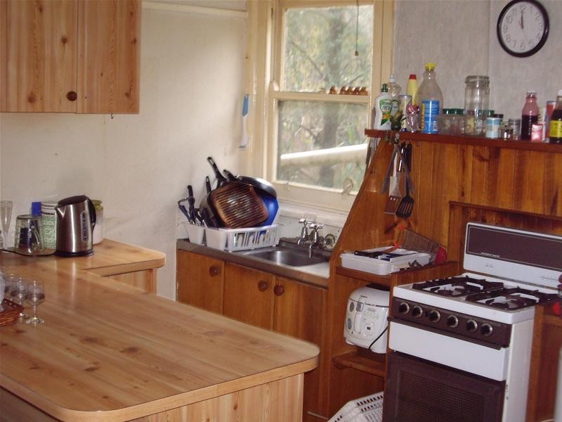 15 James Street, Selby VIC 3159