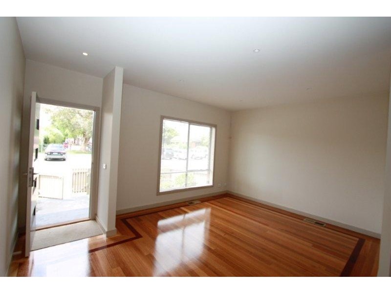 8a Laura Street, Aspendale VIC 3195