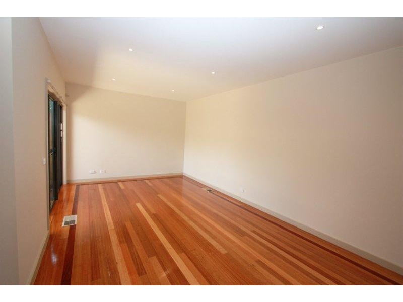 8a Laura Street, Aspendale VIC 3195