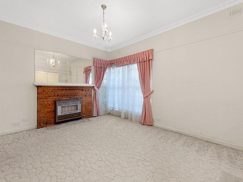 3 Belvoir Court, Murrumbeena VIC 3163