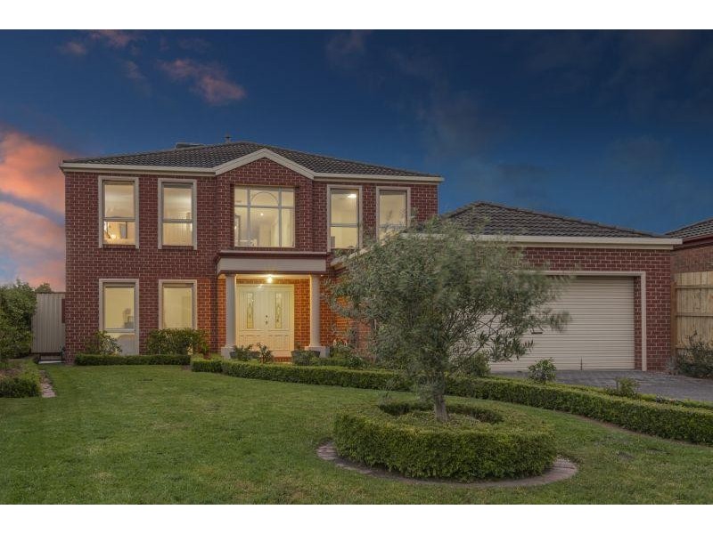 10 Troon Court, Rowville VIC 3178